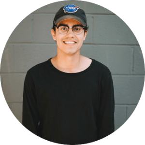 Headshot of Canadian personal branding entrepreneur, Manu (Swish) Goswami.